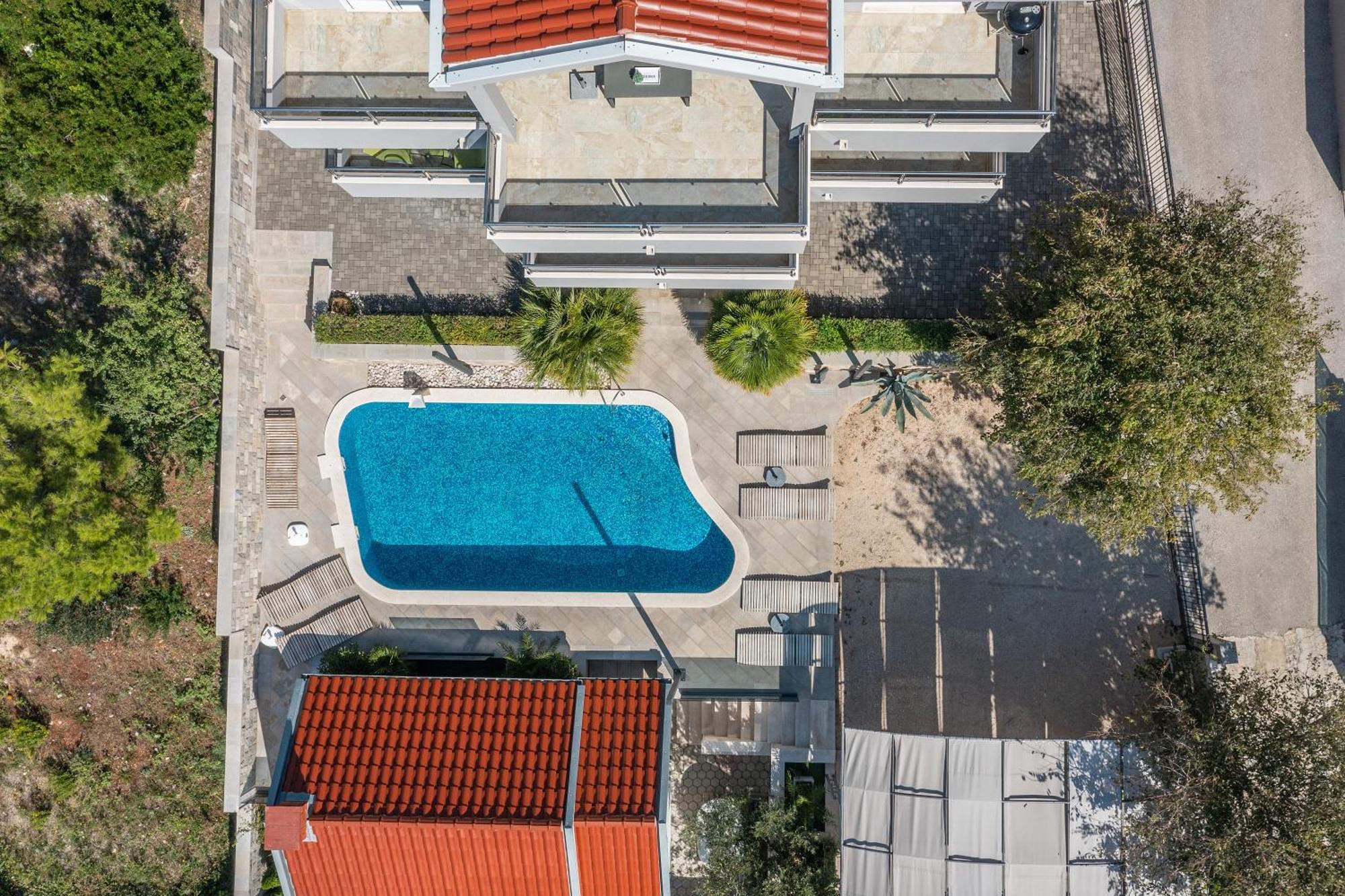מאקרסקה Villa Em מראה חיצוני תמונה