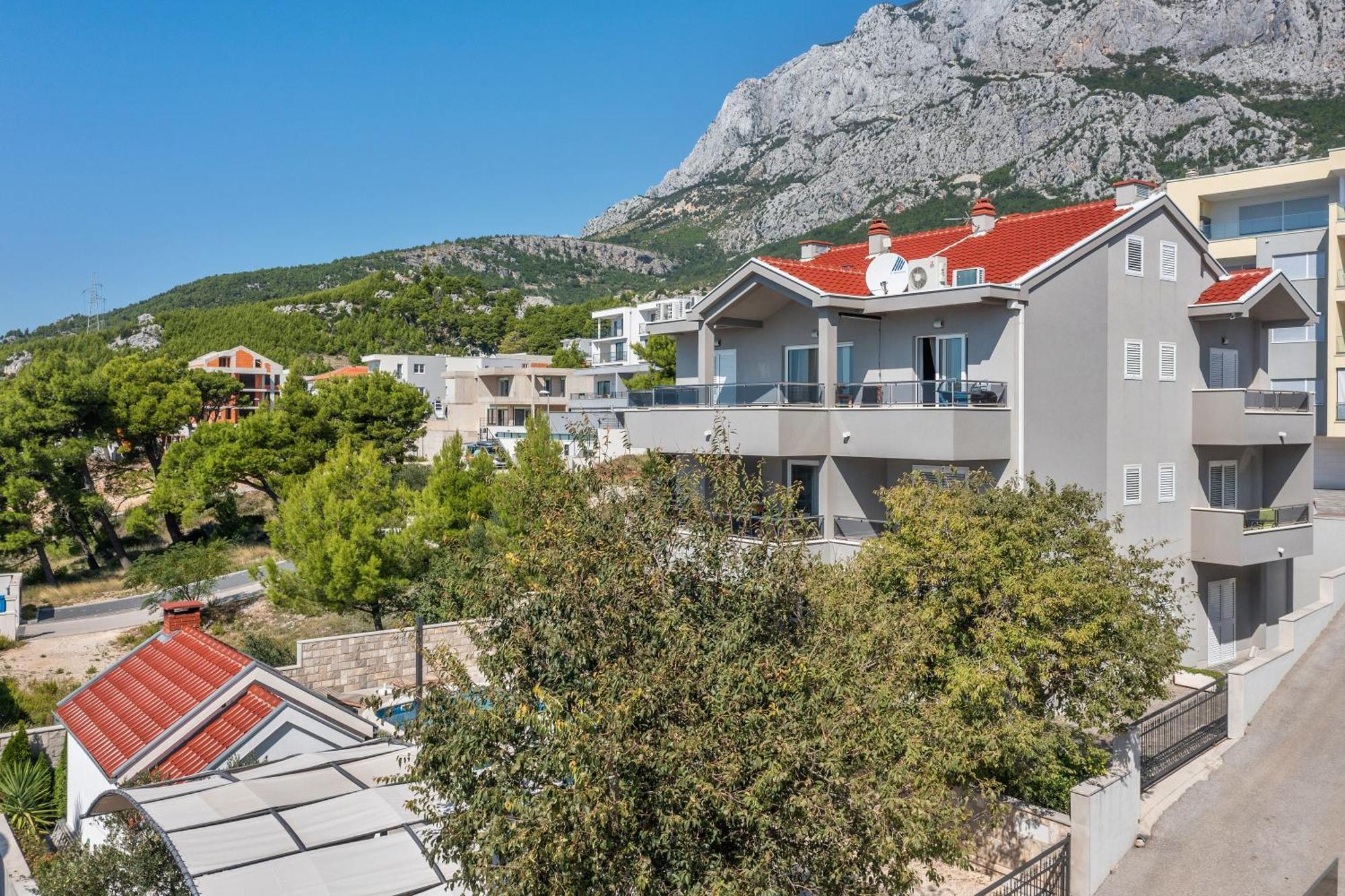 מאקרסקה Villa Em מראה חיצוני תמונה