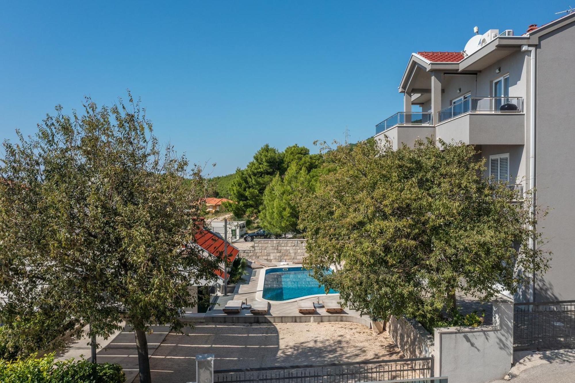 מאקרסקה Villa Em מראה חיצוני תמונה