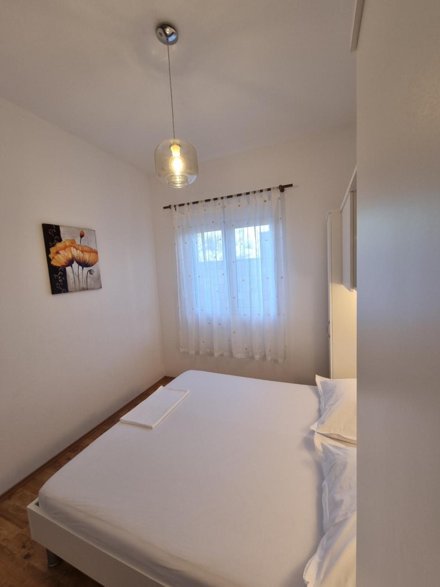 מאקרסקה Villa Em מראה חיצוני תמונה