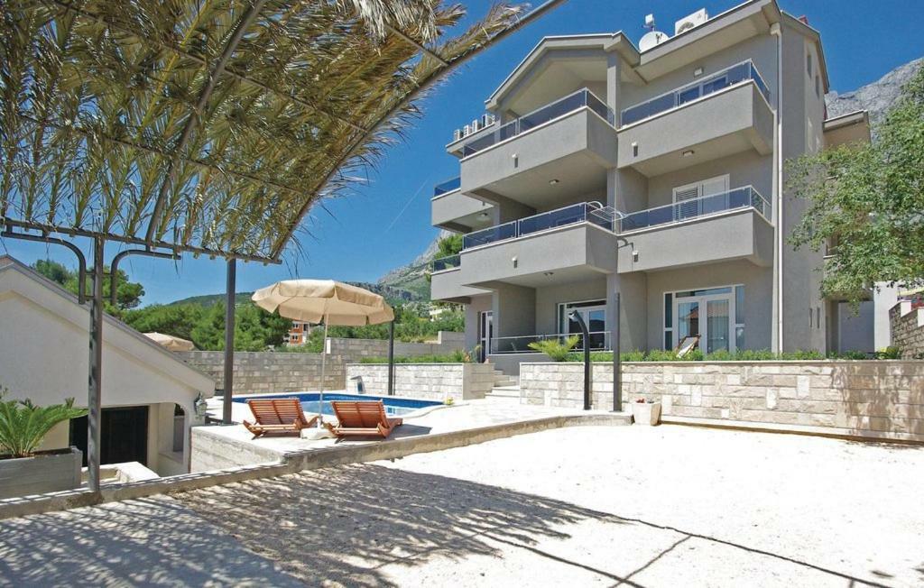 מאקרסקה Villa Em מראה חיצוני תמונה