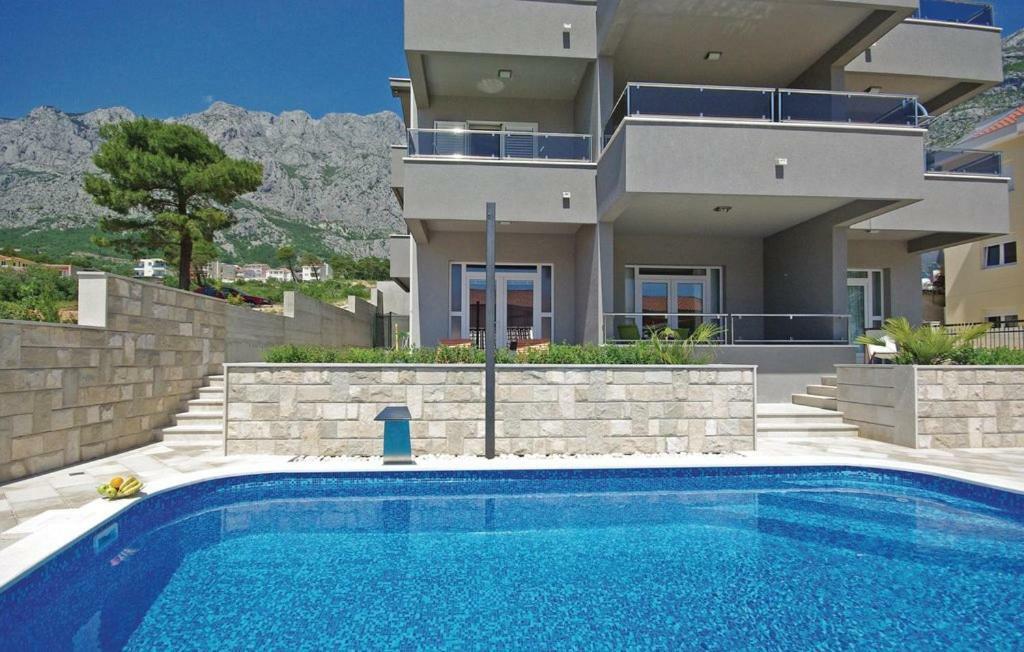 מאקרסקה Villa Em מראה חיצוני תמונה