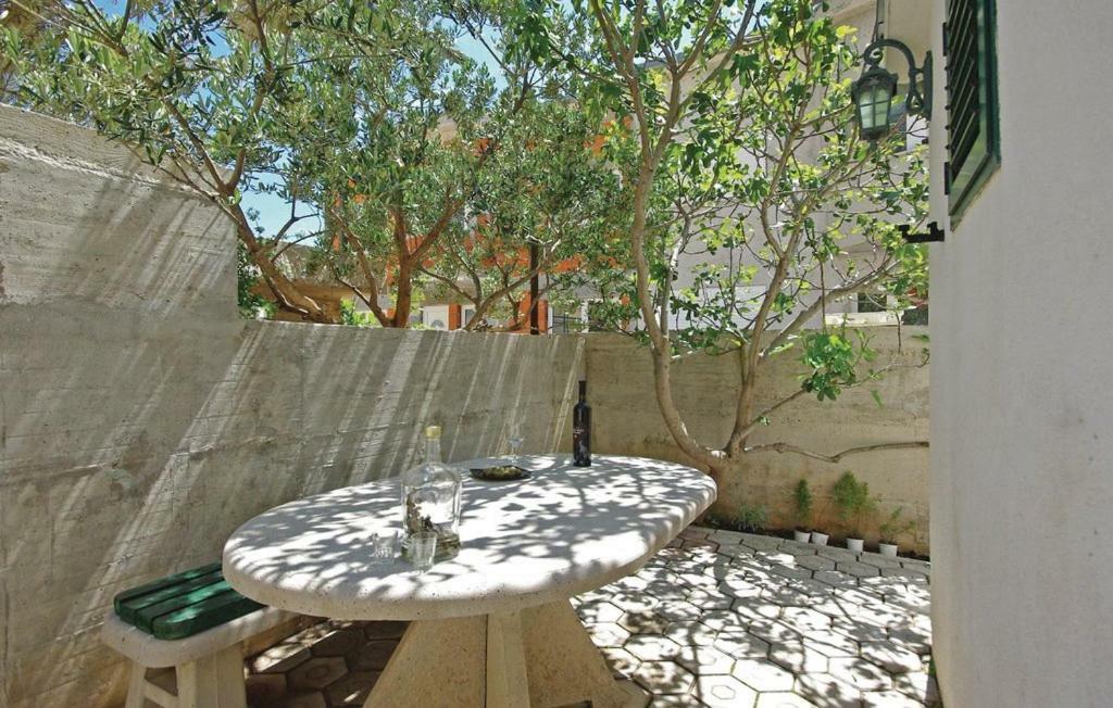 מאקרסקה Villa Em מראה חיצוני תמונה